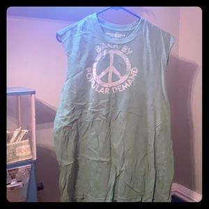 American eagle cut off T-shirt ✌🏼